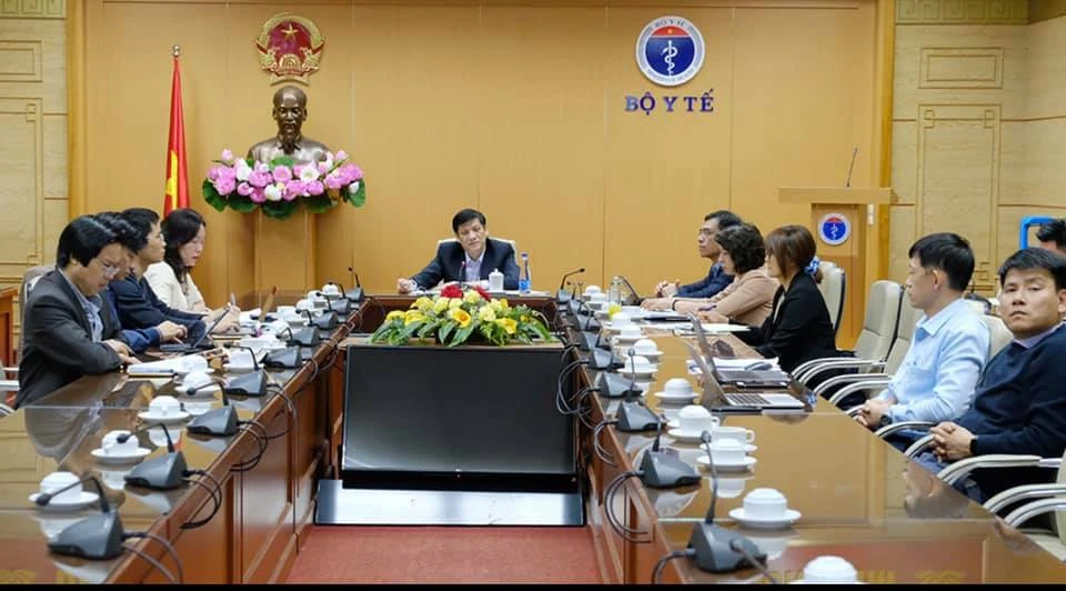 TPHCM ghi nhận ca lây nhiễm Covid-19 trong cộng đồng, Bộ Y tế họp khẩn ảnh 1 TPHCM ghi nhận ca lây nhiễm Covid-19 trong cộng đồng, Bộ Y tế họp khẩn ảnh 1