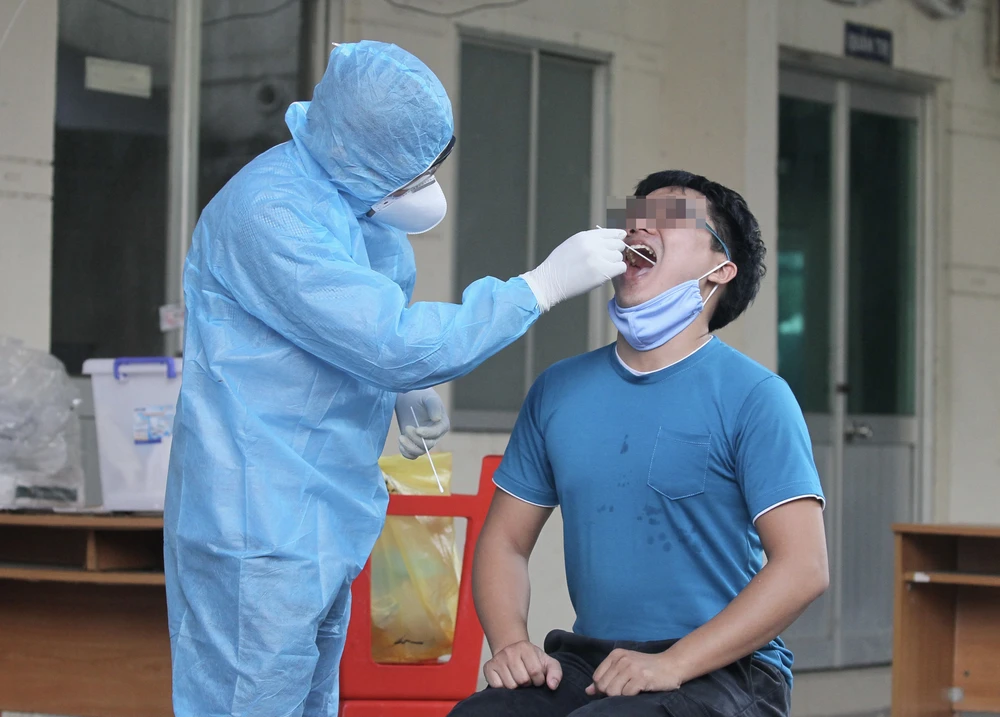 Quận 6: Phong tỏa tạm thời 3 khu vực, cho học sinh một số trường nghỉ học ảnh 3 Quận 6: Phong tỏa tạm thời 3 khu vực, cho học sinh một số trường nghỉ học ảnh 3