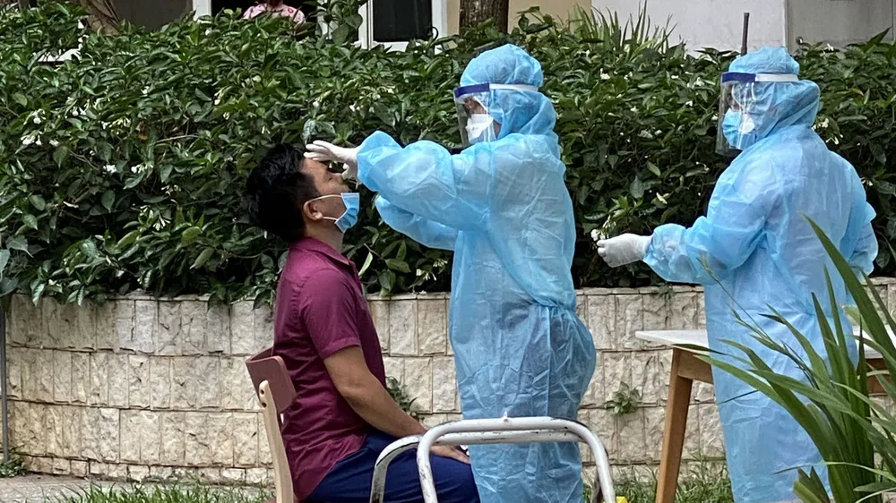 TPHCM: 6.000 mẫu xét nghiệm liên quan đến 2 ca mắc Covid-19 có kết quả âm tính ảnh 1