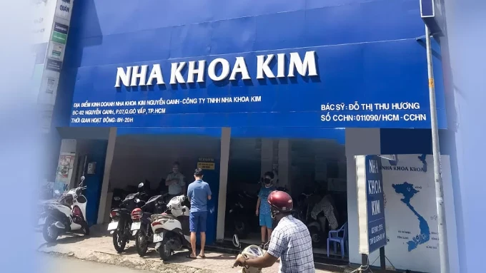  Nha khoa Kim Nguyễn Oanh ( số 2 Nguyễn Oanh, phường 7, quận Gò Vấp) bị xử phạt số tiền 98 triệu đồng