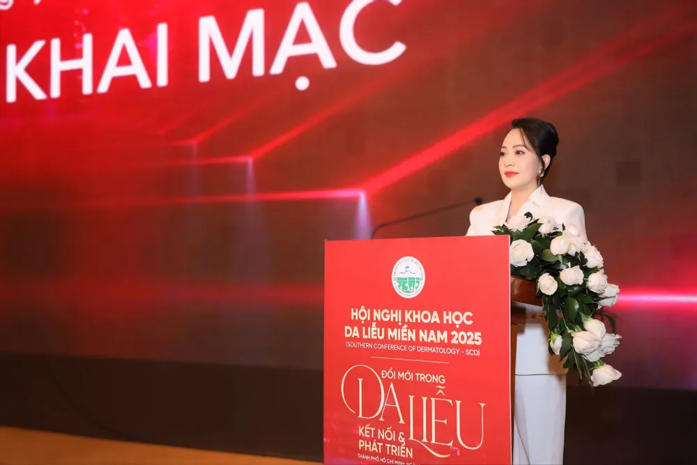 BS-CK2 Nguyễn Thị Phan Thúy phát biểu tại hội nghị 556120724_839709651766293_226233448468168900_n.jpg