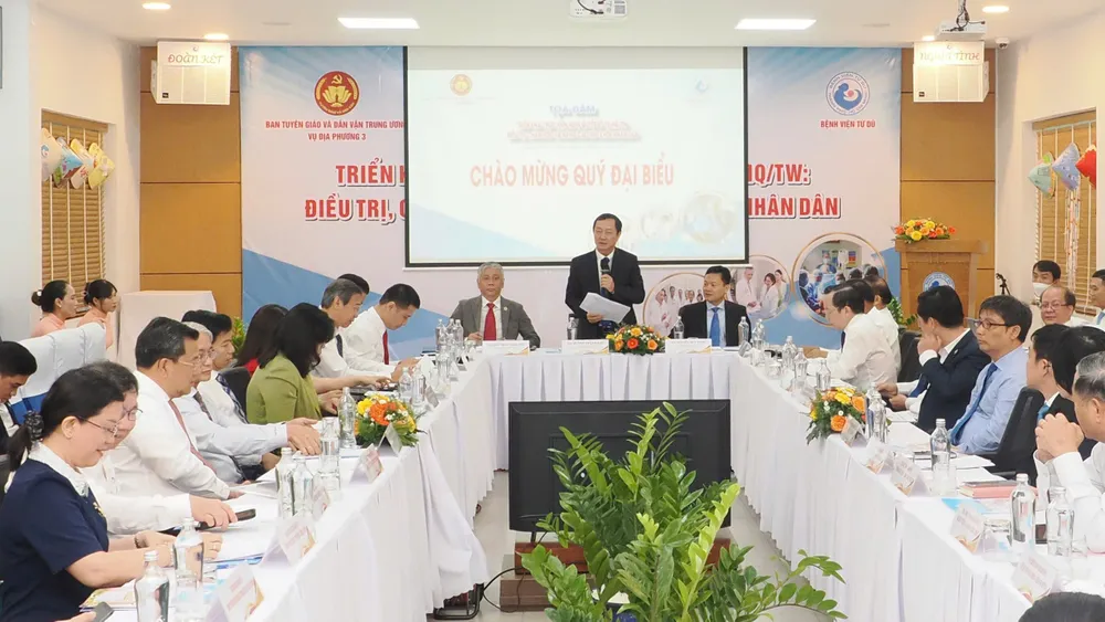 Toàn cảnh buổi tọa đàm 1000005944.jpg