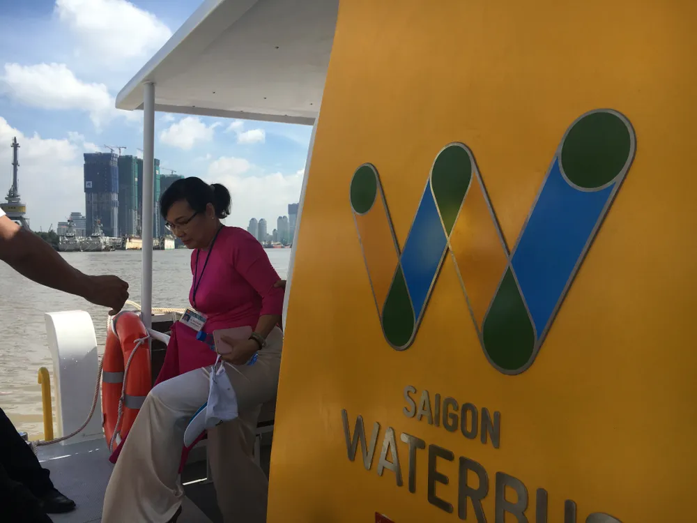 Buýt sông chính thức hạ thủy vận hành kỹ thuật ảnh 11