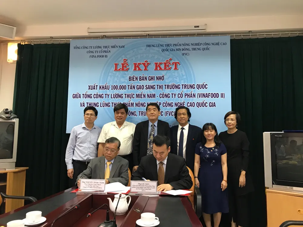Việt Nam xuất khẩu 100.000 tấn gạo sang Trung Quốc ảnh 1 Việt Nam xuất khẩu 100.000 tấn gạo sang Trung Quốc ảnh 1