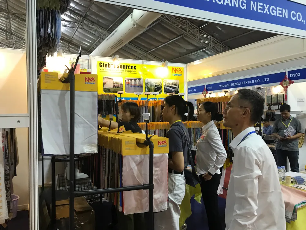 Triển lãm Quốc tế ngành công nghiệp dệt may Việt Nam lần thứ 19 ảnh 2 Triển lãm Quốc tế ngành công nghiệp dệt may Việt Nam lần thứ 19 ảnh 2