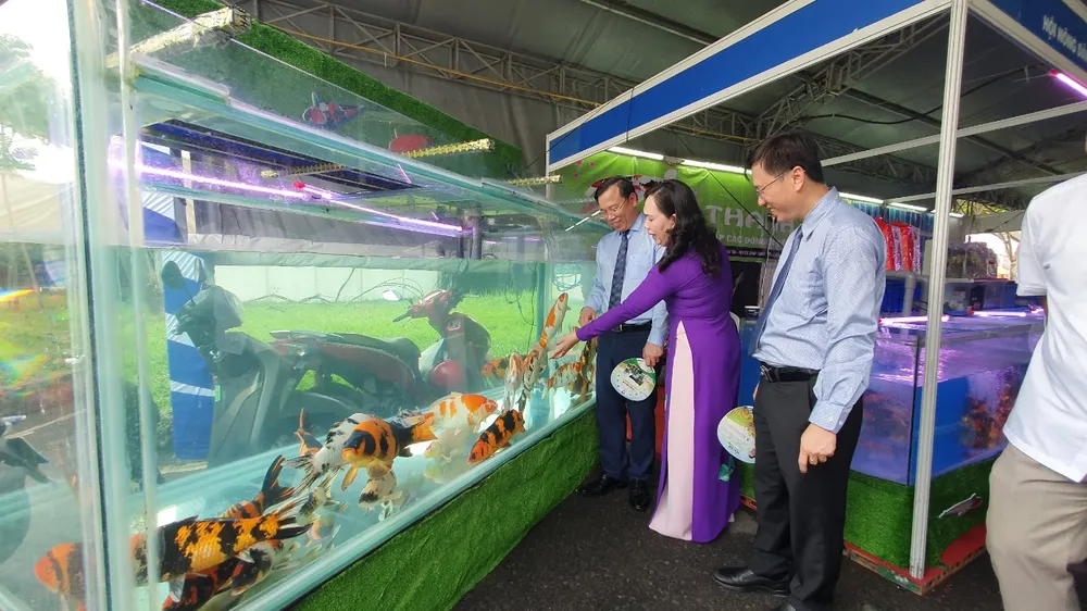 Hội chợ có 75 đơn vị, cá nhân tham gia gian hàng