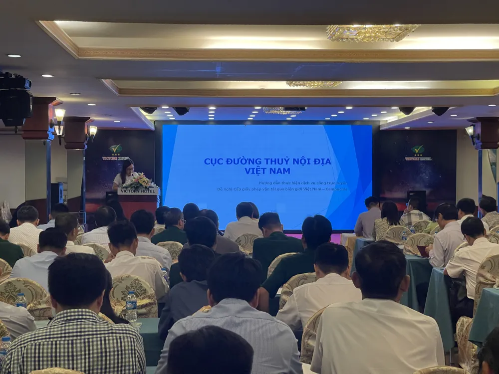 Nhiều cơ quan, doanh nghiệp tham dự hội nghị Nhiều cơ quan, doanh nghiệp tham dự hội nghị