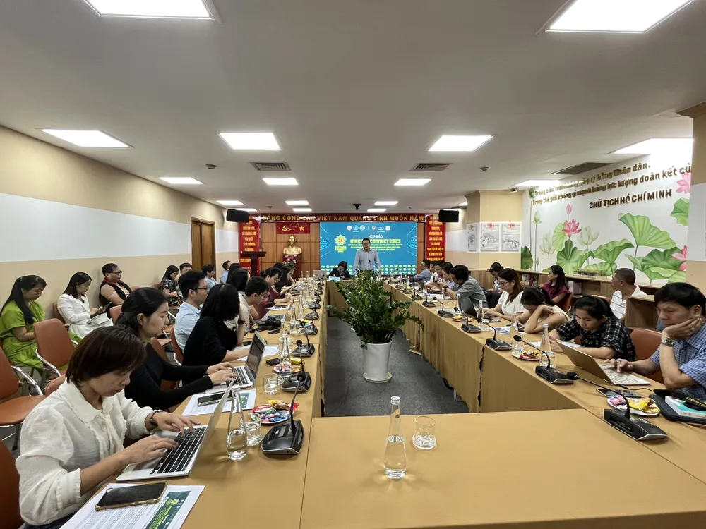 Diễn đàn năm nay sẽ tổ chức các doanh nghiệp tham quan quy trình sản xuất một số doanh nghiệp trước khi khai mạc Diễn đàn năm nay sẽ tổ chức các doanh nghiệp tham quan quy trình sản xuất một số doanh nghiệp trước khi khai mạc