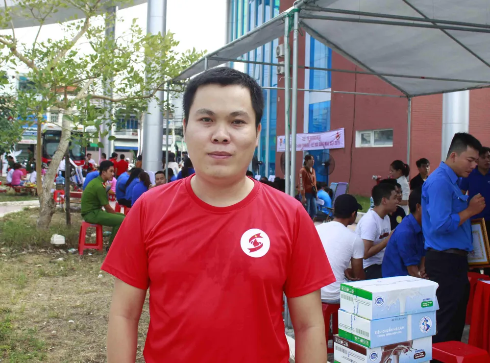 Khai mạc Hành trình Đỏ “Quảng Ngãi - Giọt hồng sẻ chia” ảnh 4