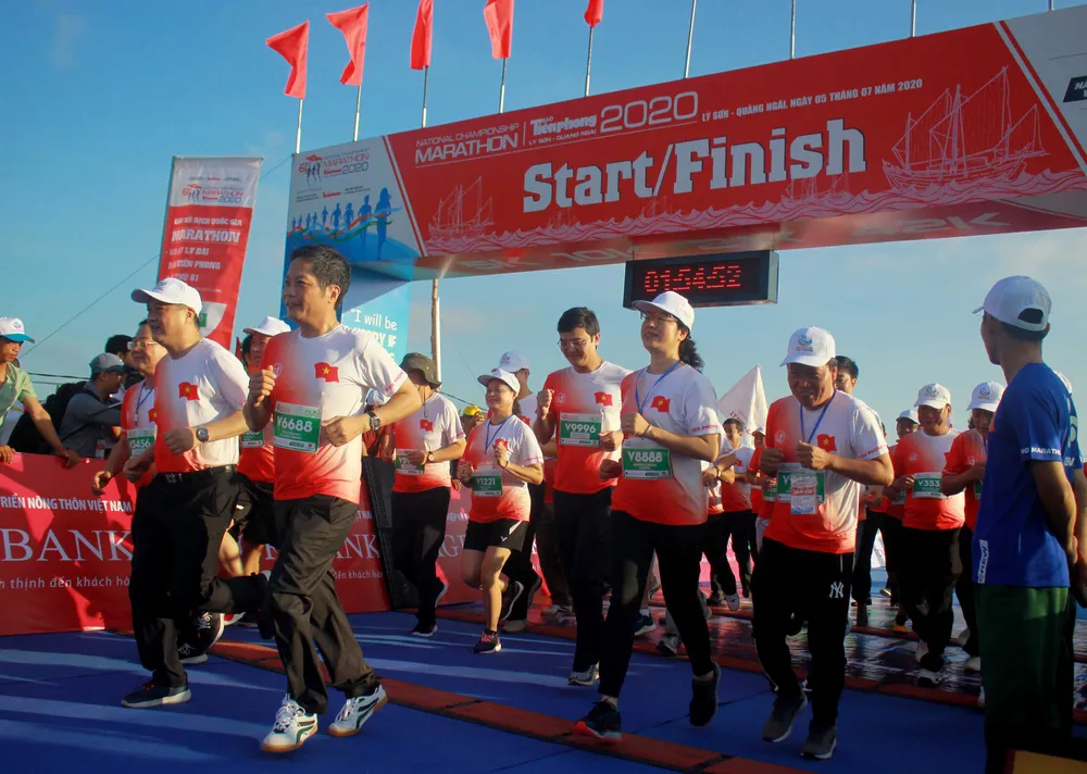 Sôi động Giải vô địch quốc gia Marathon và cự ly dài Báo Tiền Phong lần thứ 61 ảnh 2