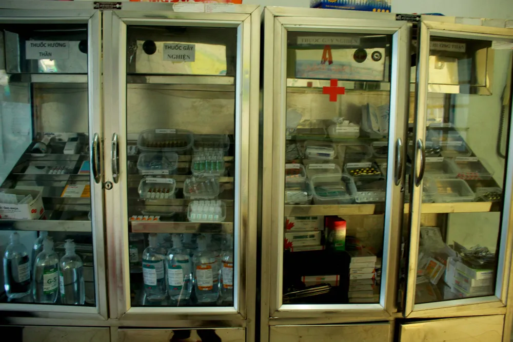 Cận cảnh Bệnh viện dã chiến ở Quảng Ngãi ảnh 16