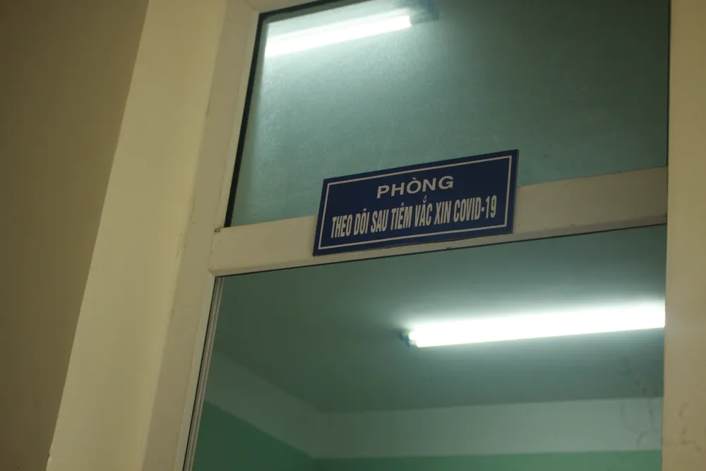 50 người đầu tiên tiêm vaccine Covid-19 ở Quảng Ngãi ảnh 11