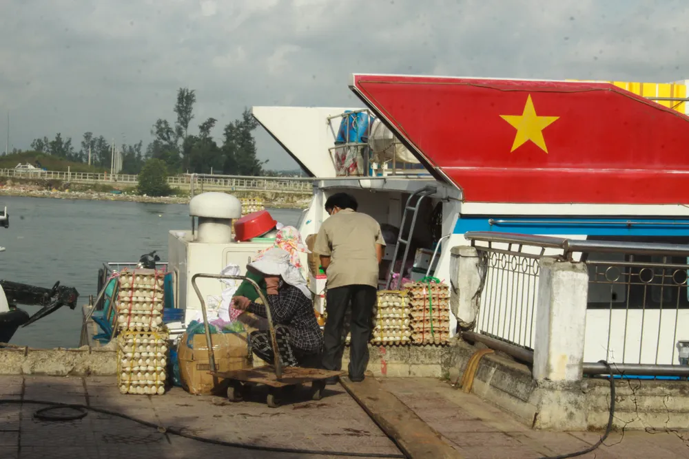 Quảng Ngãi cho học sinh nghỉ học từ 12 giờ trưa ngày 6-5 để phòng, chống dịch ảnh 8