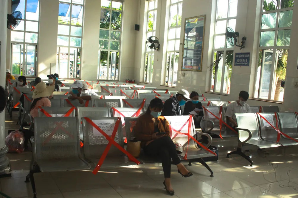 Quảng Ngãi cho học sinh nghỉ học từ 12 giờ trưa ngày 6-5 để phòng, chống dịch ảnh 2