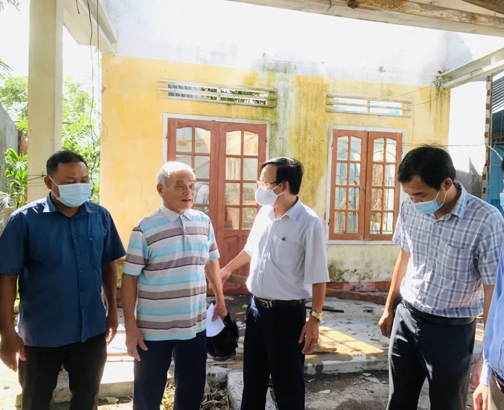 Các địa phương khắc phục hậu quả của bão số 6 ảnh 9 Các địa phương khắc phục hậu quả của bão số 6 ảnh 9