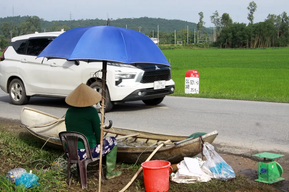 Người dân sẽ bán từ sáng đến chiều tối mỗi ngày kéo dài Rằm Tháng Giêng. Ảnh: NGUYỄN TRANG Người dân sẽ bán từ sáng đến chiều tối mỗi ngày kéo dài Rằm Tháng Giêng. Ảnh: NGUYỄN TRANG