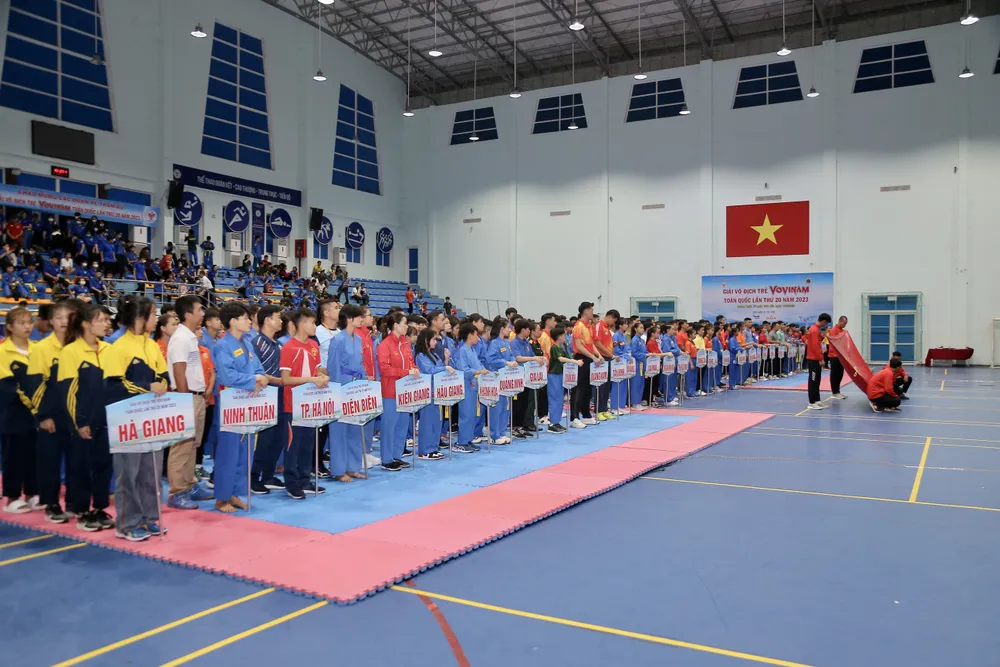 Các đoàn đến từ các tỉnh, thành cả nước tham dự giải