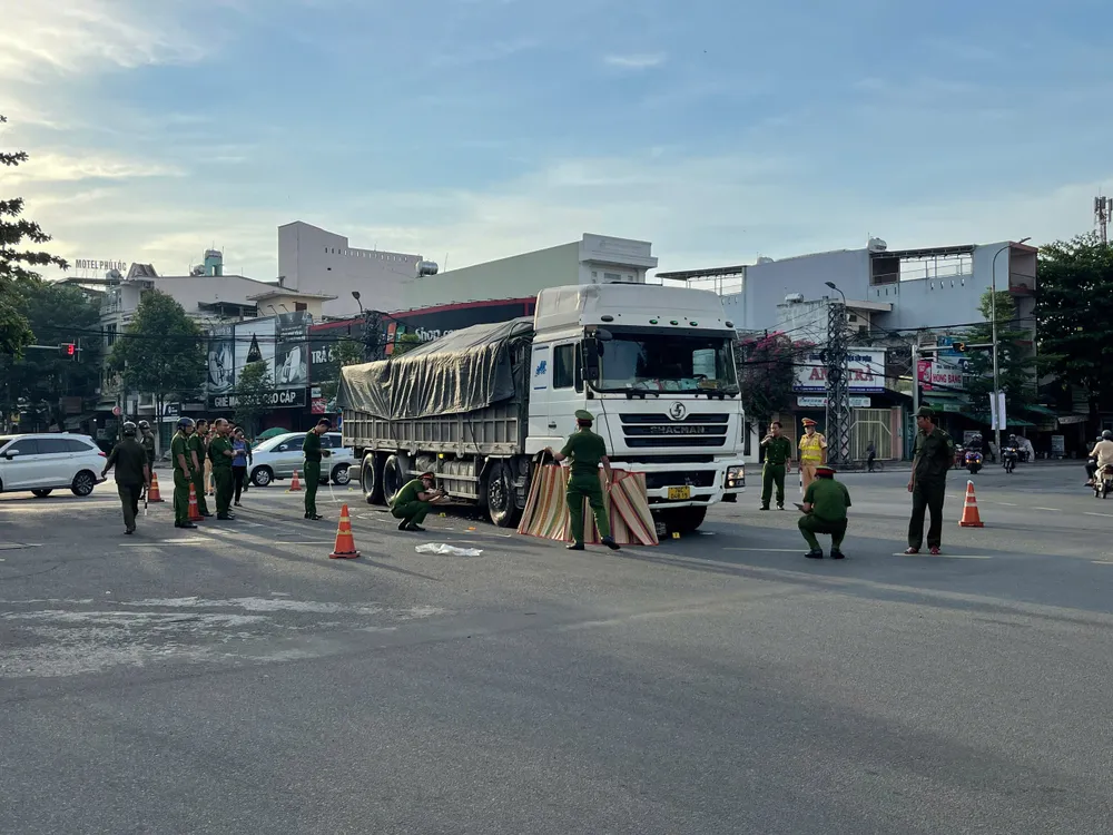 Hiện trường vụ tai nạn c6614b576a5be205bb4a.jpg