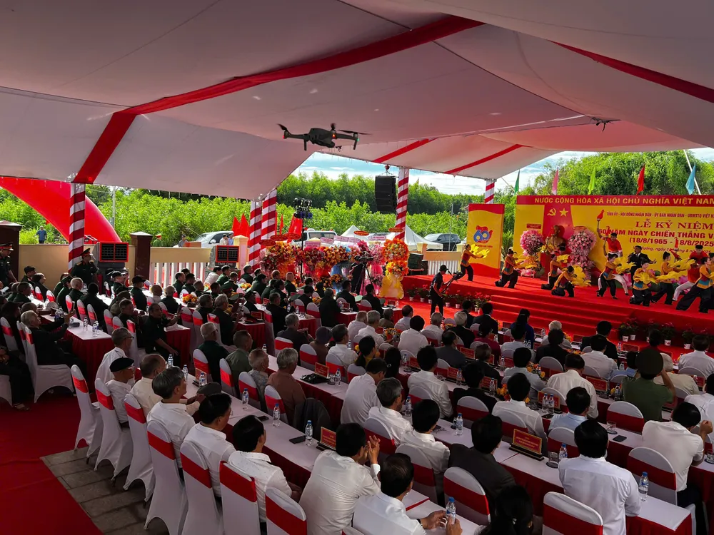 Panorama der Feier. Foto: NGUYEN TRANG toàn cảnh