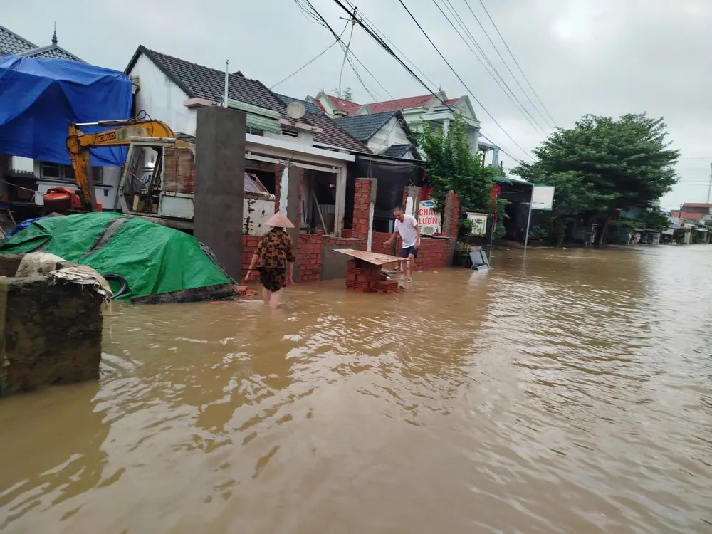 Nhiều nơi ngập rất sâu phước giang (1).jpg