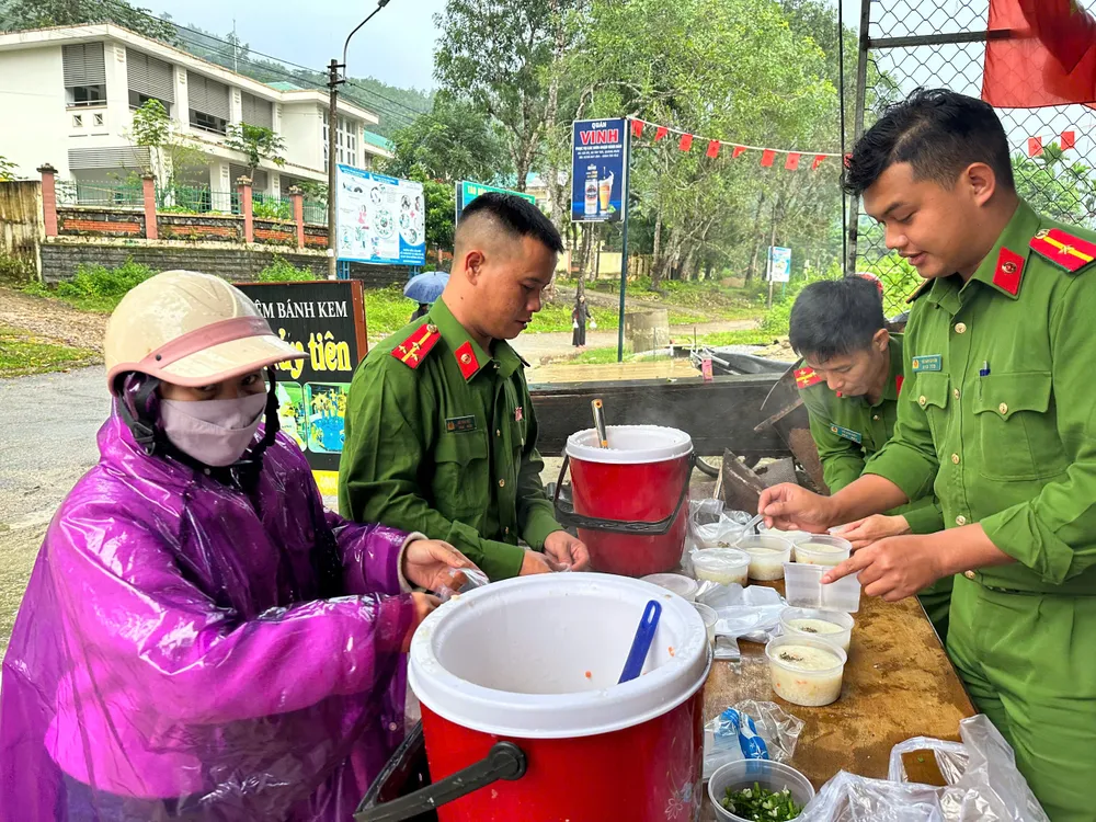 công an xã (2).jpg