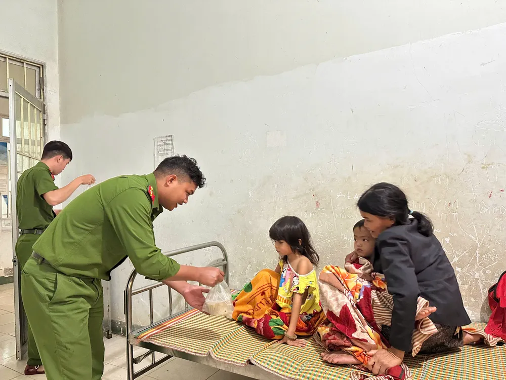 công an xã (8).jpg