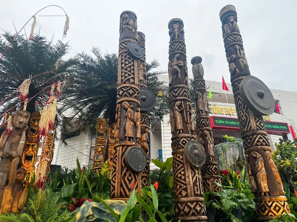 van hoa 10 (1 of 1).jpg