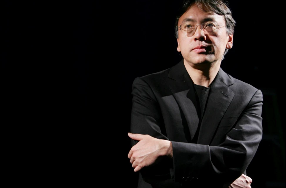 Nhà văn Kazuo Ishiguro. Ảnh: REUTERS