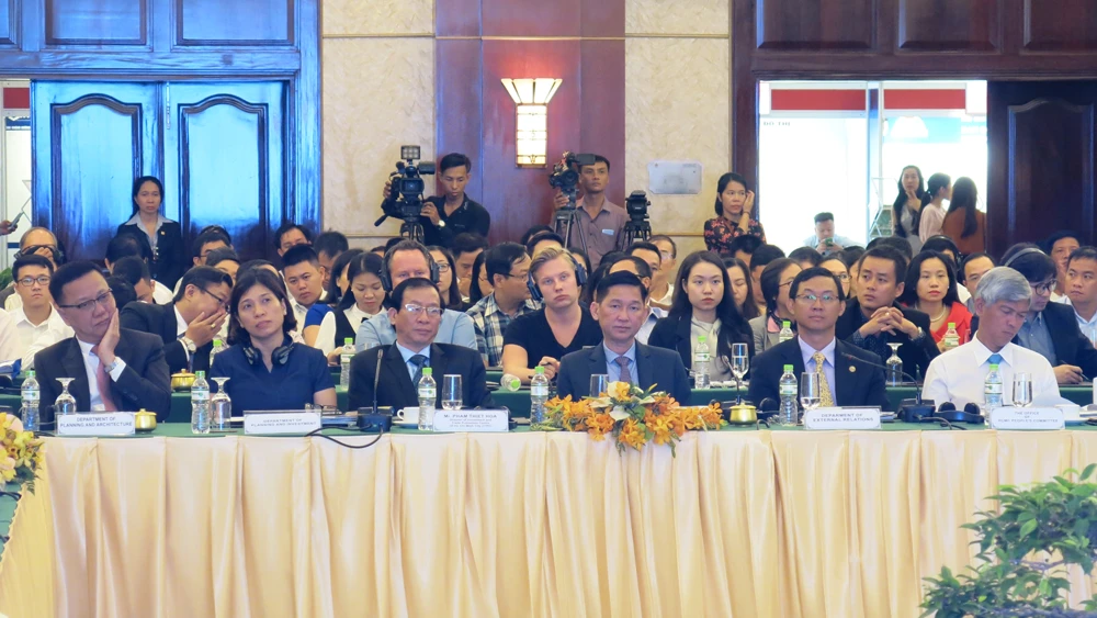 TPHCM mời gọi đầu tư vào 133 dự án và 9 nhóm ngành dịch vụ ảnh 1 TPHCM mời gọi đầu tư vào 133 dự án và 9 nhóm ngành dịch vụ ảnh 1