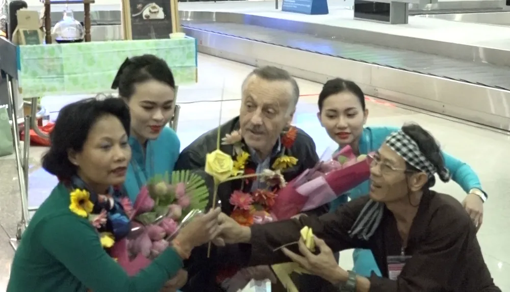 Nhiều đoàn khách quốc tế “xông đất” du lịch Việt Nam ngày đầu năm 2018 ảnh 3