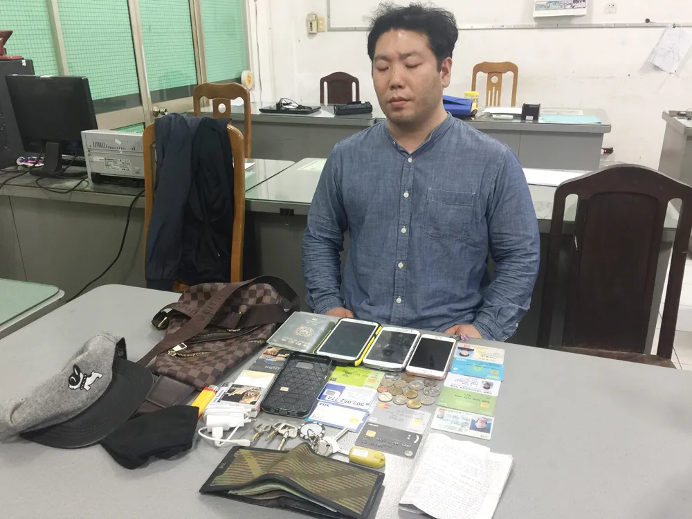 Bắt người nước ngoài giết cô gái trẻ rồi cướp tài sản ở TPHCM ảnh 1 Bắt người nước ngoài giết cô gái trẻ rồi cướp tài sản ở TPHCM ảnh 1