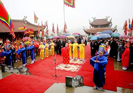 Giỗ Tổ Hùng Vương - Lễ hội Đền Hùng năm 2018 diễn ra 5 ngày ảnh 1 Giỗ Tổ Hùng Vương - Lễ hội Đền Hùng năm 2018 diễn ra 5 ngày ảnh 1