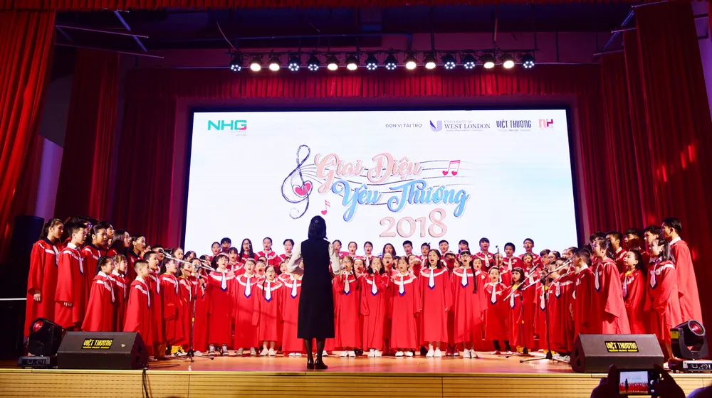 Gala chung kết cuộc thi âm nhạc “Giai điệu Yêu thương” 2018 ảnh 4