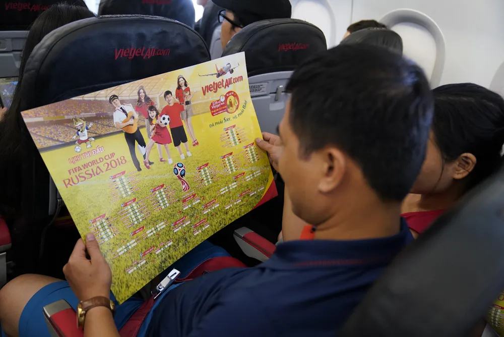 Hành khách hào hứng với lịch thi đấu World Cup 2018 của Vietjet ảnh 5