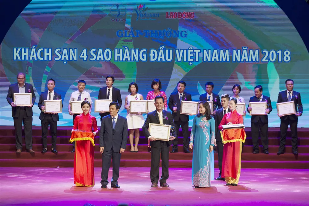 Mercure Danang ​French Village Bana Hills được vinh danh trong Top khách sạn 4 sao hàng đầu Việt Nam ảnh 1