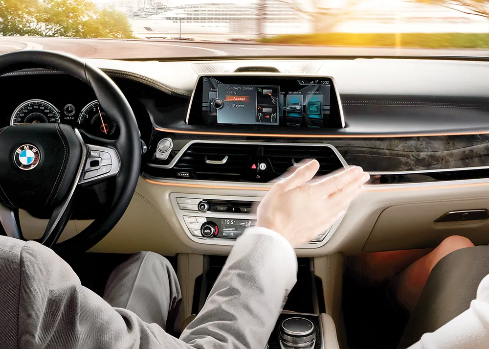 BMW 7 Series - niềm tự hào của thương hiệu BMW ảnh 2 BMW 7 Series - niềm tự hào của thương hiệu BMW ảnh 2