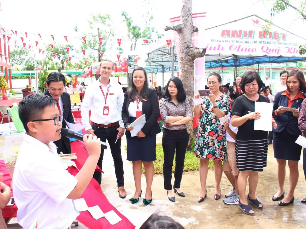 Có một mùa khai giảng ý nghĩa cùng sách ảnh 2