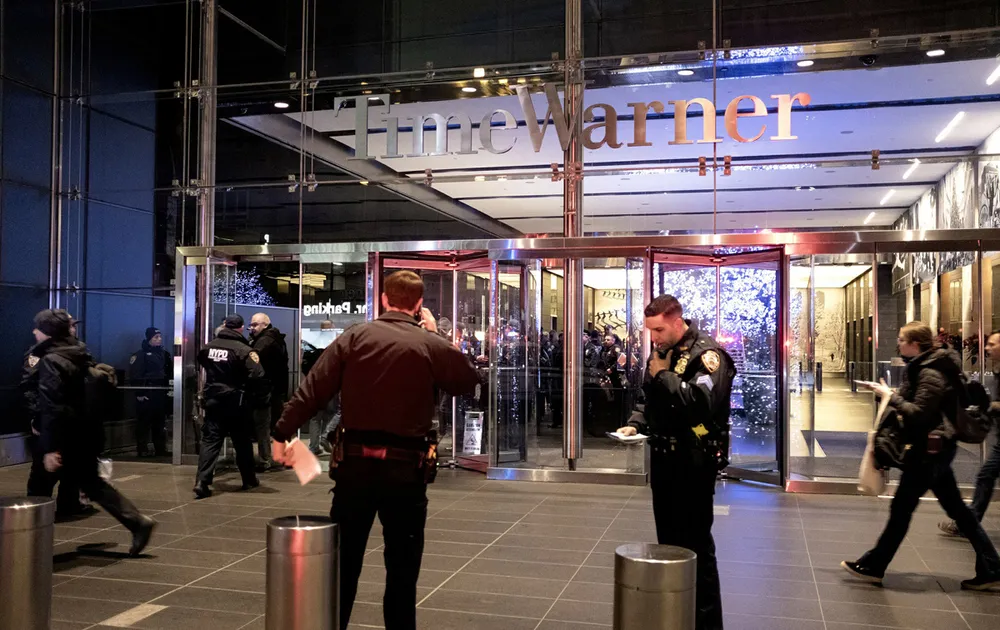 Báo động bom giả, văn phòng CNN ở New York lại sơ tán ảnh 1 Báo động bom giả, văn phòng CNN ở New York lại sơ tán ảnh 1