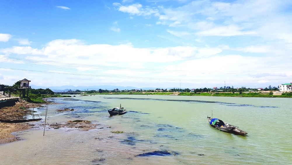 Sông Thạch Hãn, Quảng Trị. Ảnh: KHẮC HÀO