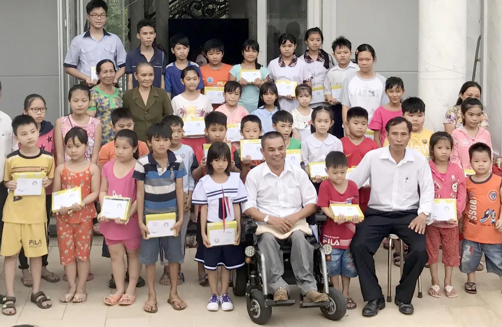 Không chỉ nỗ lực cho riêng mình ảnh 1 Không chỉ nỗ lực cho riêng mình ảnh 1