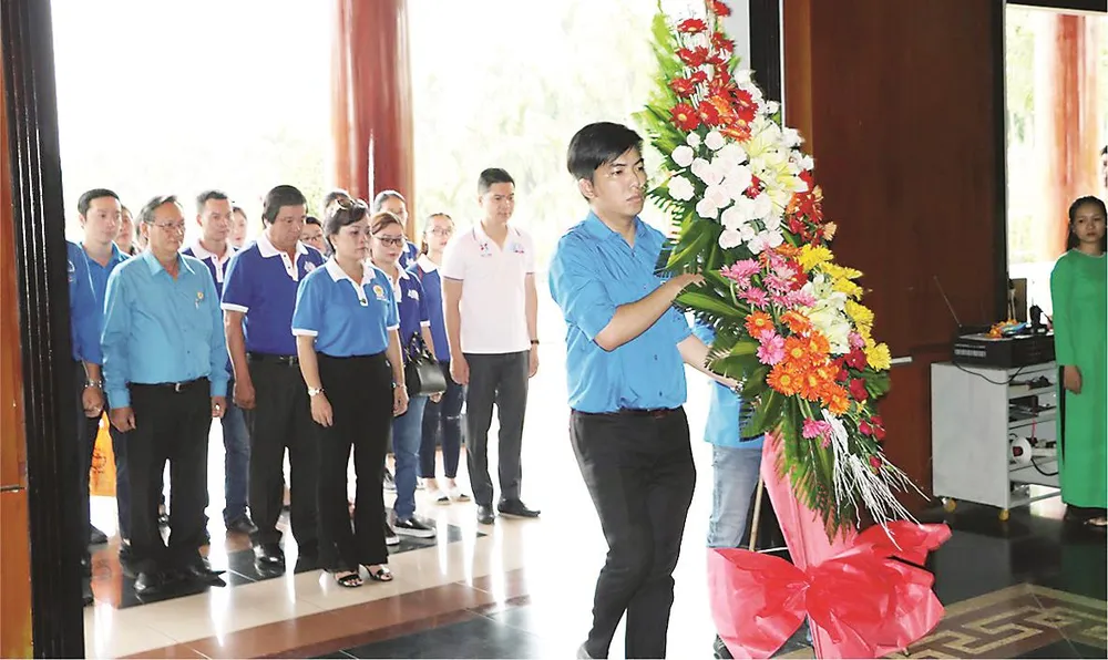 Công ty XSKT TPHCM tổ chức các hoạt động kỷ niệm Ngày Thương binh Liệt sĩ 27-7 ảnh 1