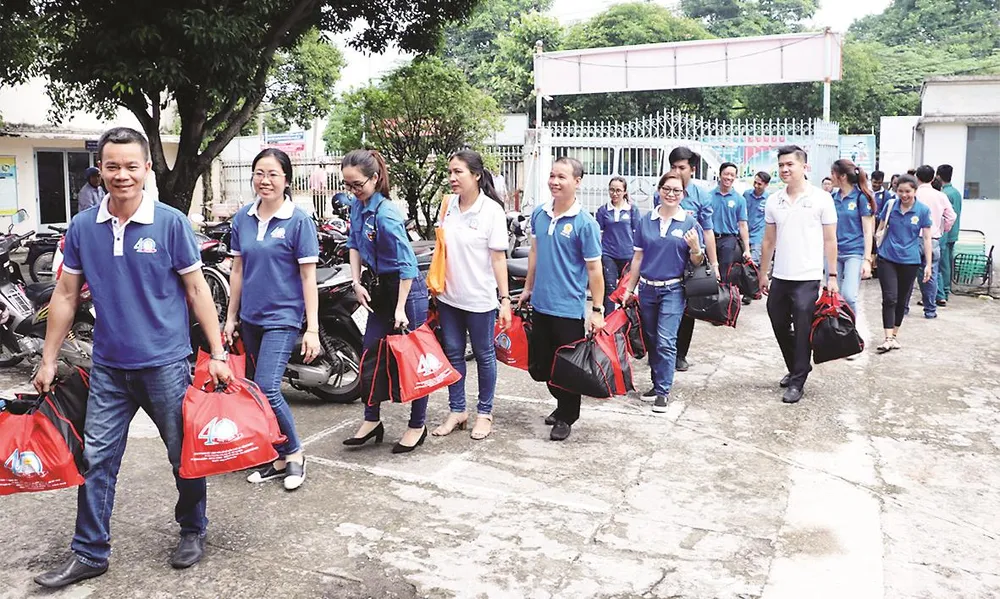 Công ty XSKT TPHCM tổ chức các hoạt động kỷ niệm Ngày Thương binh Liệt sĩ 27-7 ảnh 3