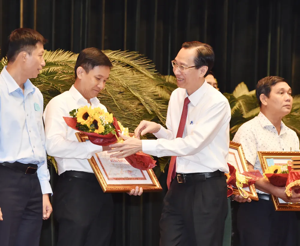 TPHCM xây dựng bộ tiêu chí nông thôn mới phù hợp với quá trình đô thị hóa ảnh 8 TPHCM xây dựng bộ tiêu chí nông thôn mới phù hợp với quá trình đô thị hóa ảnh 8