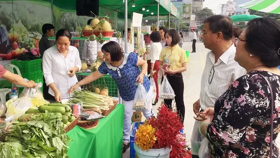 Phiên chợ nông sản chất lượng và an toàn 