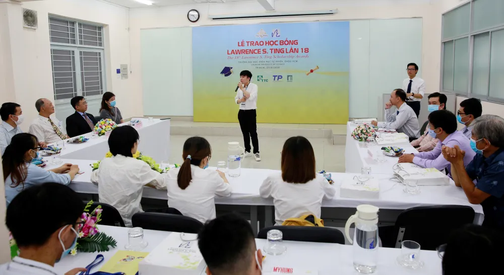 Học bổng Lawrence S. Ting 2020 - Chúng tôi đến với bạn ảnh 2 Học bổng Lawrence S. Ting 2020 - Chúng tôi đến với bạn ảnh 2