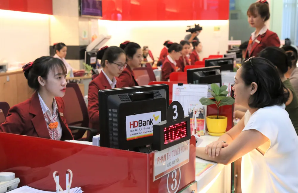 Miễn phí chuyển tiền du học khi giao dịch tại HDBank ảnh 2 Miễn phí chuyển tiền du học khi giao dịch tại HDBank ảnh 2