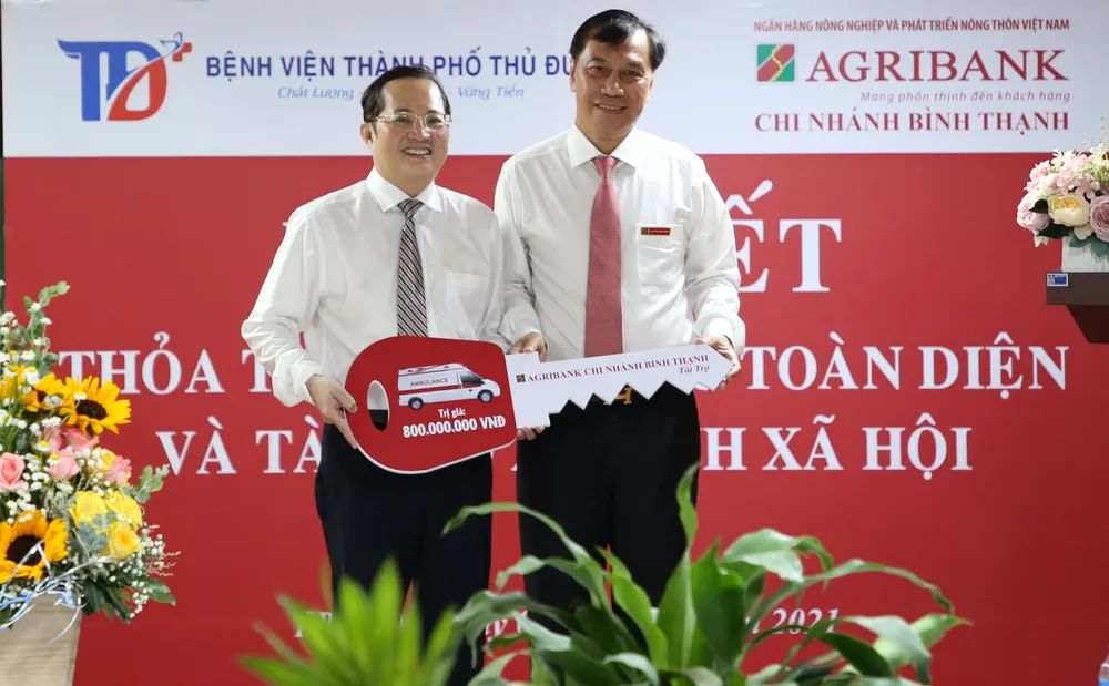Agribank chi nhánh Bình Thạnh ký kết thỏa thuận hợp tác với Bệnh viện TP Thủ Đức (TPHCM) ảnh 2 Agribank chi nhánh Bình Thạnh ký kết thỏa thuận hợp tác với Bệnh viện TP Thủ Đức (TPHCM) ảnh 2