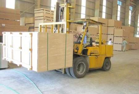 Sản xuất gỗ MDF tại Nhà máy MDF Quảng Trị