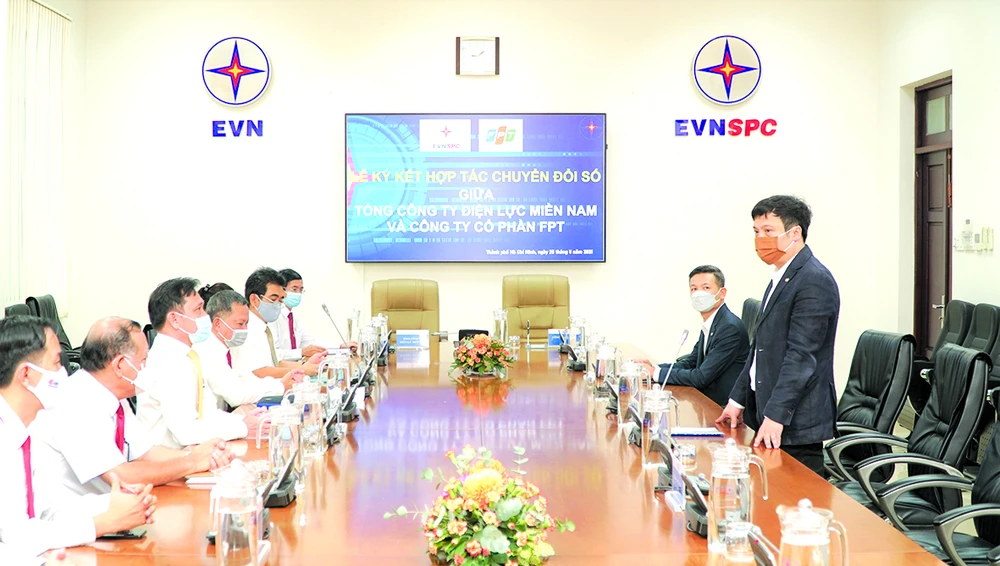 EVNSPC hợp tác với FPT để số hóa hoạt động sản xuất kinh doanh ảnh 1 EVNSPC hợp tác với FPT để số hóa hoạt động sản xuất kinh doanh ảnh 1