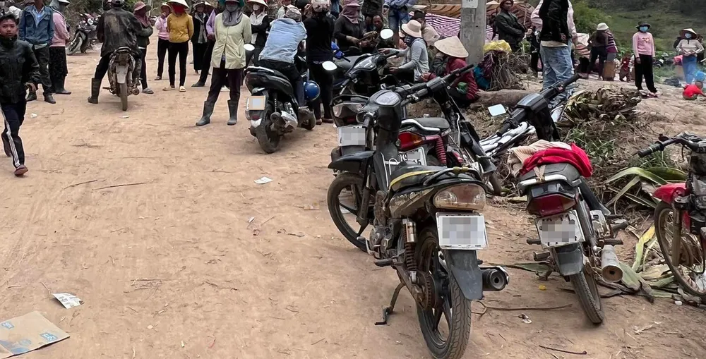 Nhiều hộ dân bày tỏ nguyện vọng được giải quyết thỏa đáng khi bị thu hồi đất. Ảnh: MINH TUẤN Nhiều hộ dân bày tỏ nguyện vọng được giải quyết thỏa đáng khi bị thu hồi đất. Ảnh: MINH TUẤN